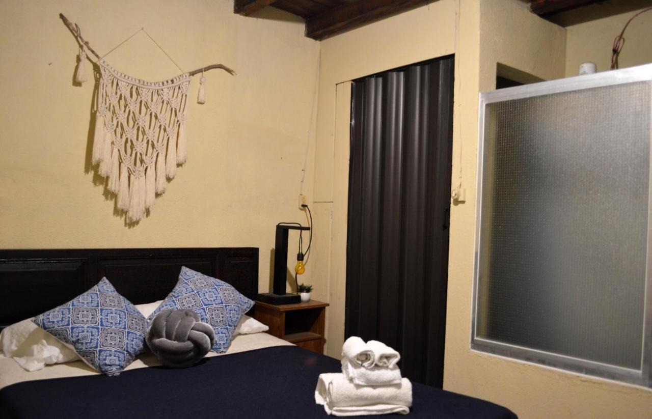 Ave Del Paraiso Guest House Antigua Ngoại thất bức ảnh