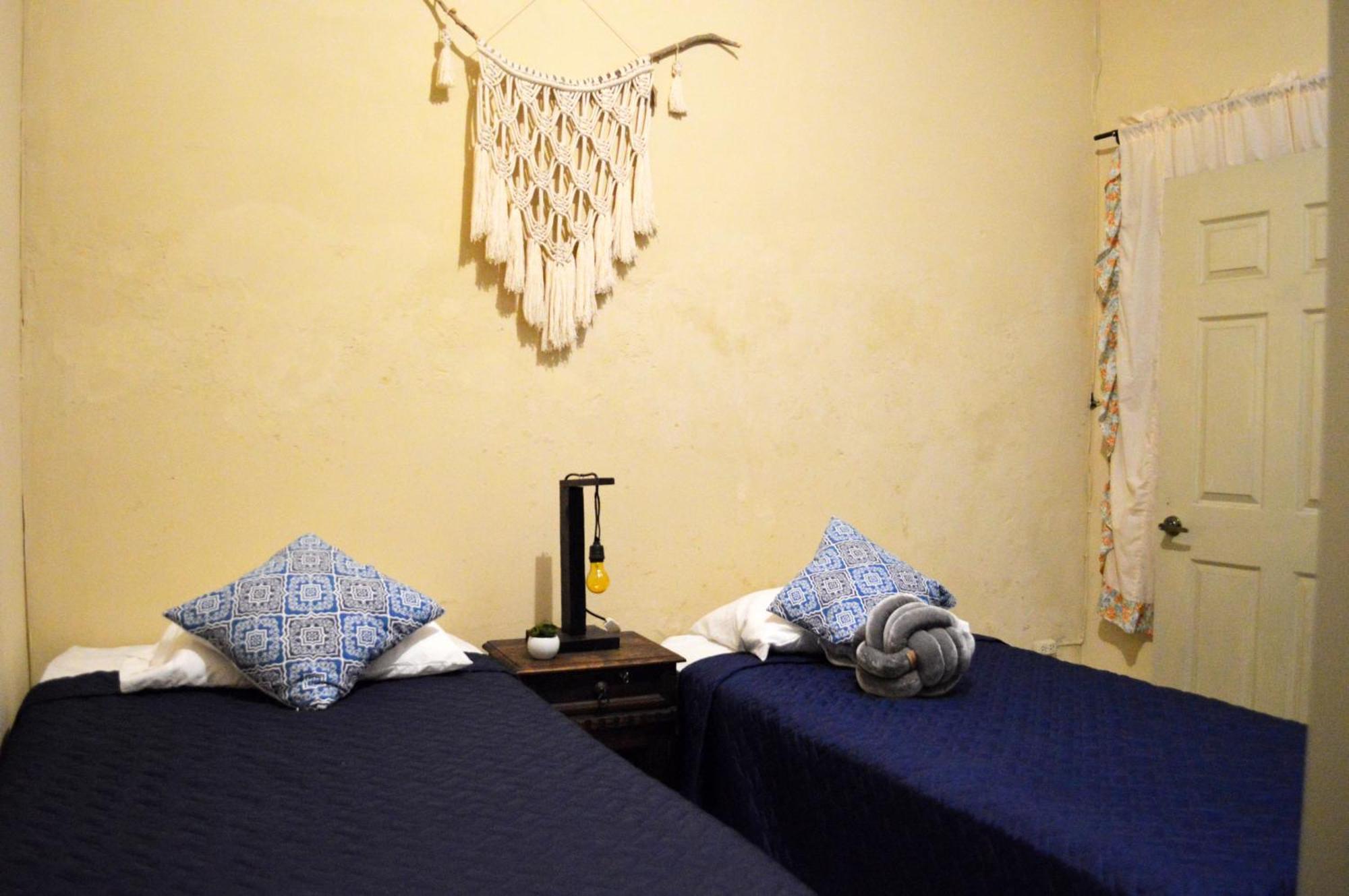 Ave Del Paraiso Guest House Antigua Ngoại thất bức ảnh