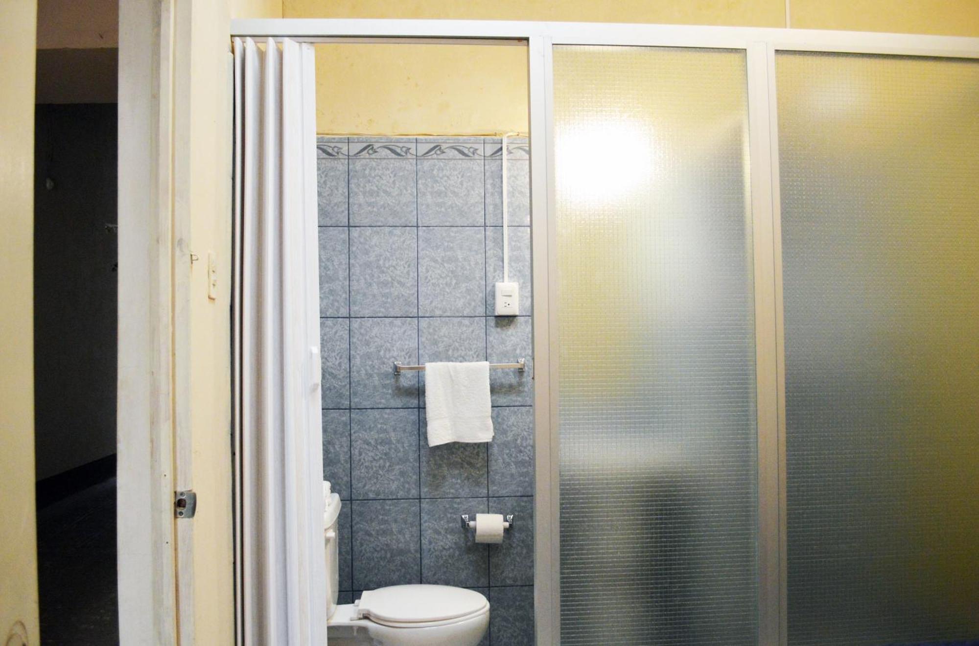 Ave Del Paraiso Guest House Antigua Ngoại thất bức ảnh