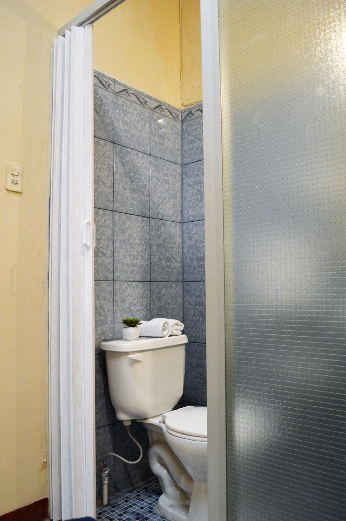 Ave Del Paraiso Guest House Antigua Ngoại thất bức ảnh