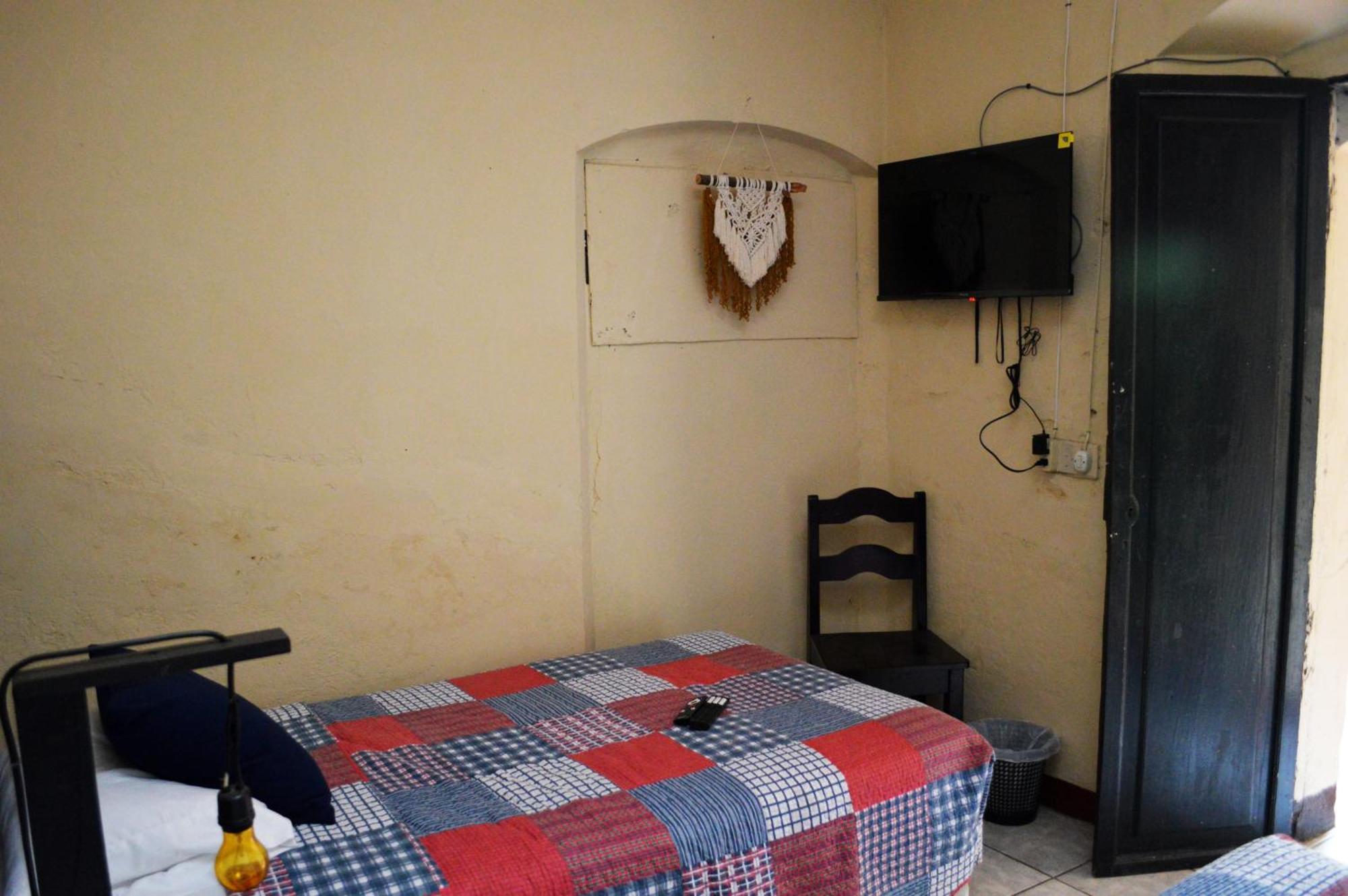 Ave Del Paraiso Guest House Antigua Ngoại thất bức ảnh