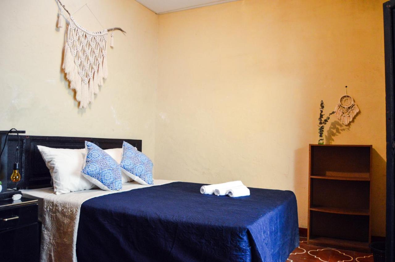 Ave Del Paraiso Guest House Antigua Ngoại thất bức ảnh